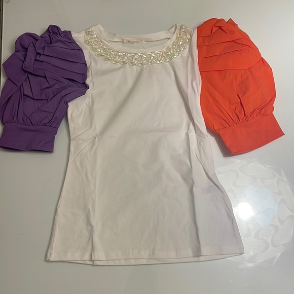 Zara WHITE TOP round Neck Two Tone Puff Sleeve Blouse . PLASTIC COLLAR detail. - Picture 1 of 9